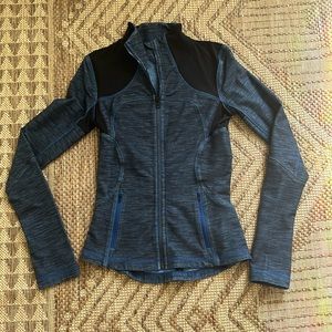 🍋 LULULEMON Zip Up Jacket